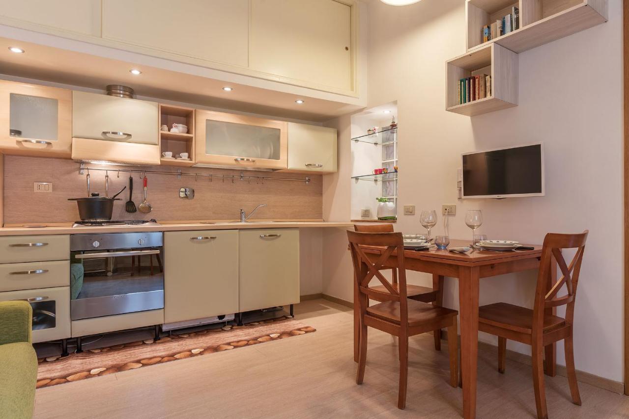 Coronari Central Apartment Roma Dış mekan fotoğraf